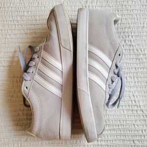 Adidas Soft Grey Suede White Stripe Ortholite Sneaker - Size 7